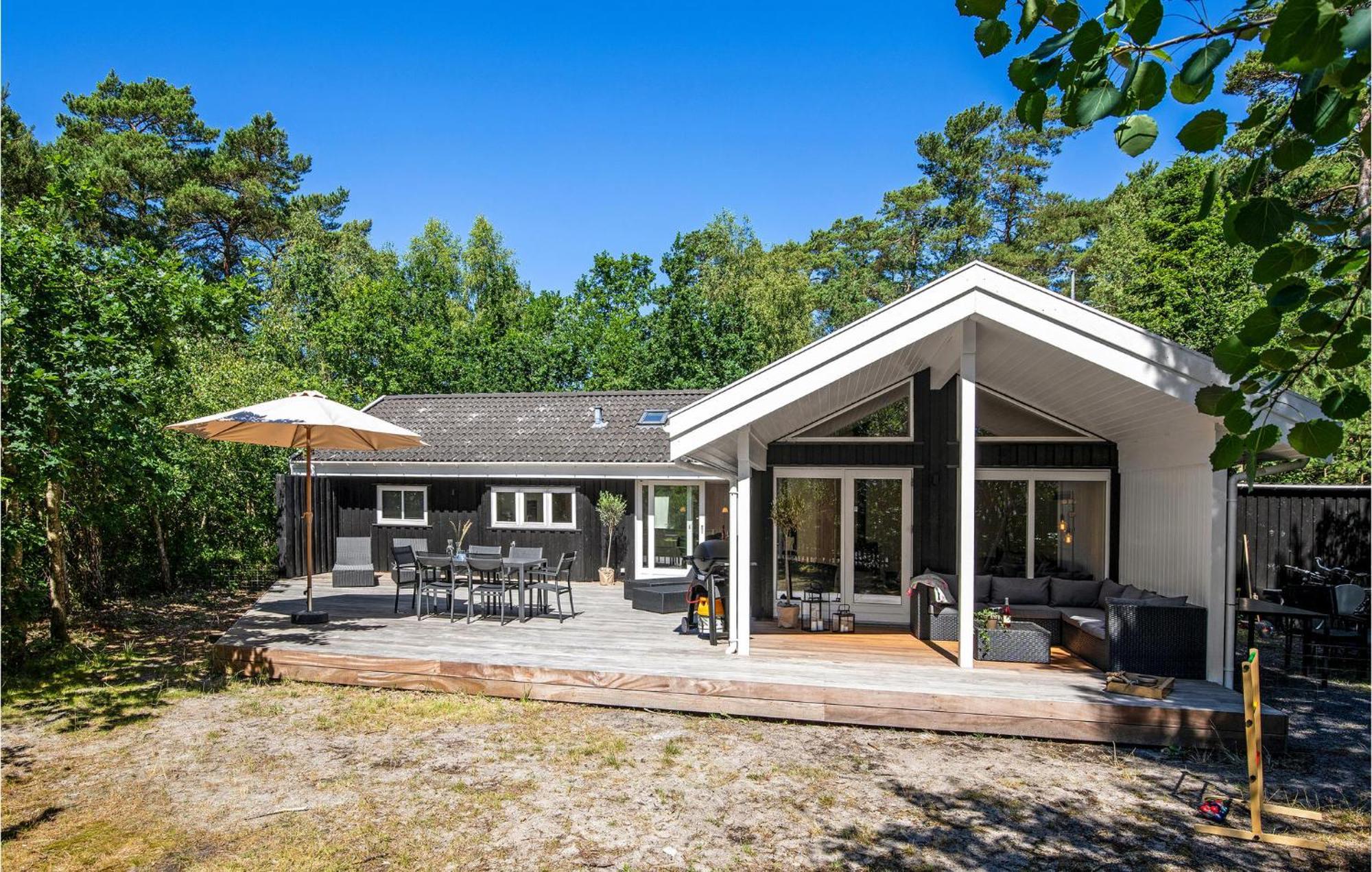 Awesome Home In Nexo With Sauna Snogebaek ภายนอก รูปภาพ
