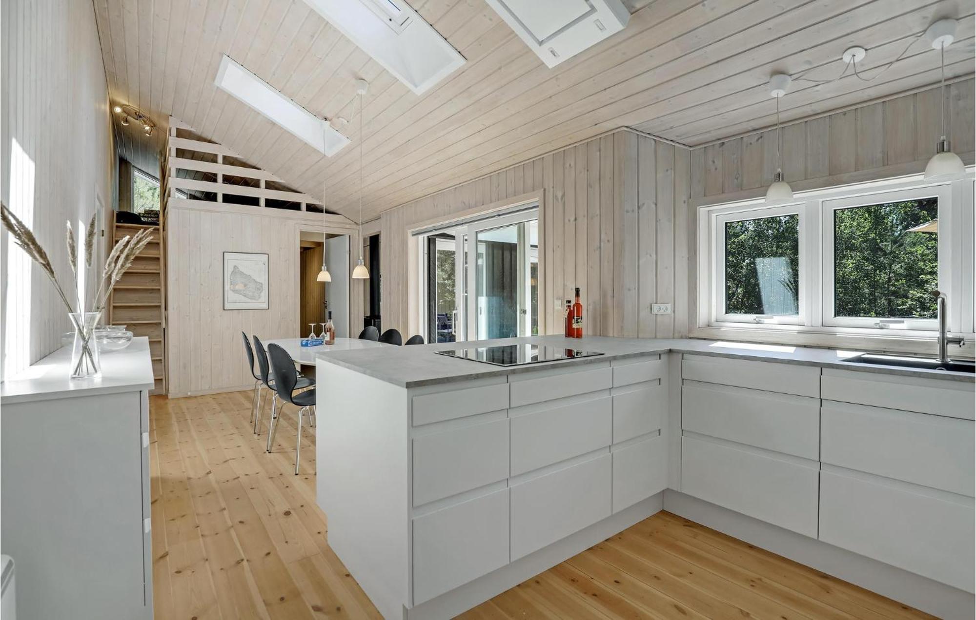 Awesome Home In Nexo With Sauna Snogebaek ภายนอก รูปภาพ